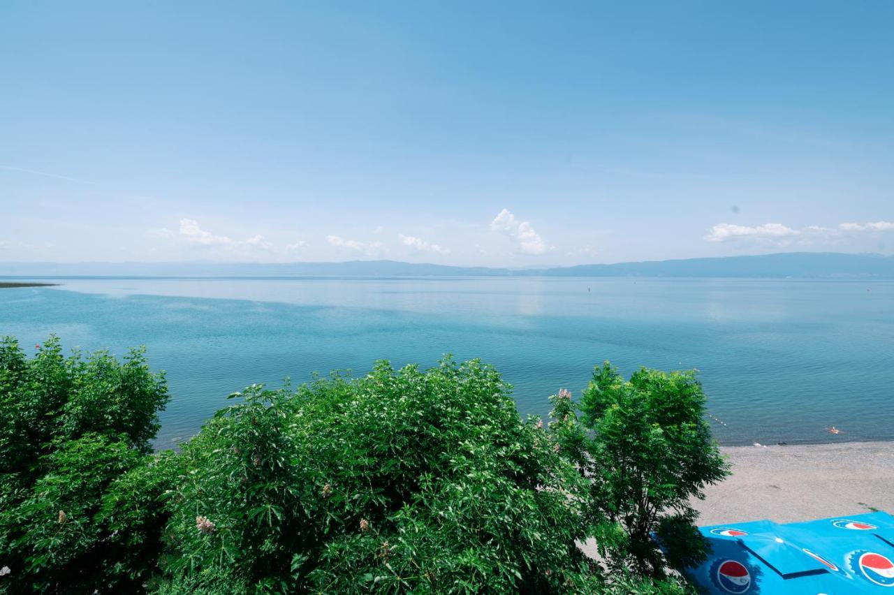 Hotel Holiday-M Ohri Dış mekan fotoğraf